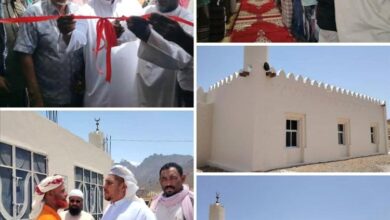 محافظ سقطرى يفتتح مسجد "الوالدة فاطمة السعيدي" بحارة 21 فبراير ضمن مشاريع بن رحمه الخيرية