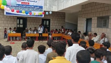 مدرسة الرفقة بيافع رصد تُكرّم الطلاب الأوائل والمتفوقين والداعمين للعملية التعليمية