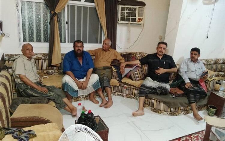 وكلاء محافظة أبين يعقدون اجتماعاً استثنائياً لمناقشة أوضاع المحافظة