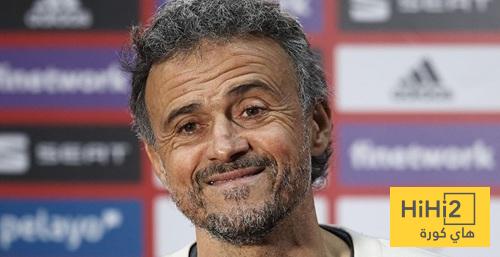 بديل إنريكي على دكة بدلاء باريس سان جيرمان!