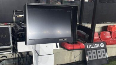 الكشف عن أسباب تعطل تقنية الـVAR في مباراة برشلونة ضد رايو