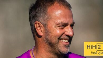 سبب خروج فليك عن صمته بشأن ظاهرة الأنا في غرفة ملابس برشلونة