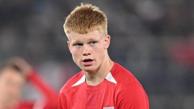 عملاق إنجليزي يزاحم ريال مدريد على موهبة ألكمار الهولندي