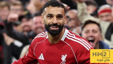 نجوم البريميرليج وتألقهم في تقييمات الموسم والجائزة الذهبية