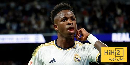 فينيسيوس يواجه مصير أساطير ريال مدريد!