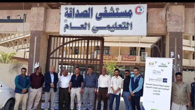 البيشي وحيدرة يدشنان تسليم أدوية الحميات وحقائب النظافة الشخصية لمستشفى الصداقة مقدمة من مؤسسة صلة