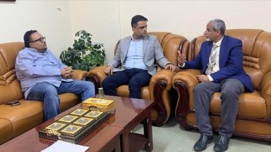 الشبحي يلتقي العاقل لبحث التعاون بين الصحة والإعلام