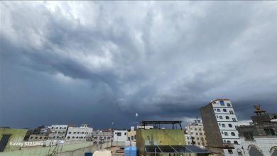 تجمع سحب ماطرة شمال عدن يُنذر بهطول أمطار