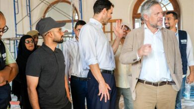 سفير الاتحاد الأوروبي يتفقد مشاريع ترميم المواقع التاريخية في صيرة بعدن