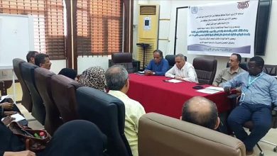 عدن.. مكتب الصحة يناقش الاستعدادات لإطلاق الجولة الثانية من حملة التحصين ضد شلل الأطفال