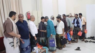 قيادات سياسية وعسكرية وأمنية ومدنية تقدّم واجب العزاء لأسرة الفقيد المناضل اديب العيسي