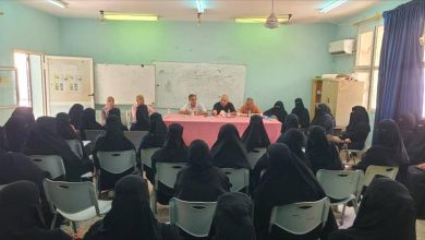 مدير عام صحة عدن يشدد على مضاعفة الجهود لإنجاح حملة التحصين ضد شلل الأطفال