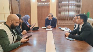 وزير الصحة يلتقي المدير القطري لمنظمة العمل من أجل الإنسانية الدولية بعدن