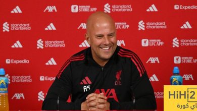 سلوت ينهال بالمديح على محمد صلاح