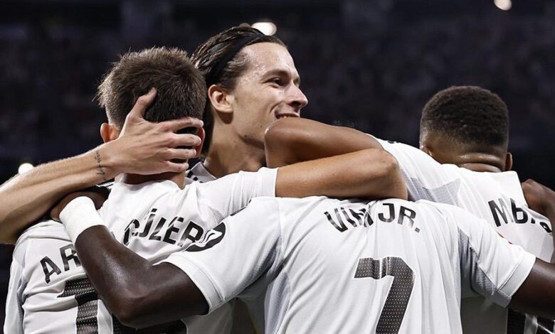 كم لاعب من ريال مدريد في التشكيلة الأغلى بالميركاتو؟