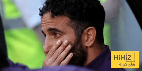أسطورة إنجلترا: مشاكل اليونايتد سببها الإدارة وليس أموريم