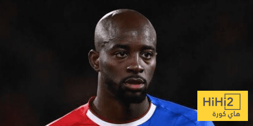 نجم كريستال بالاس يشعل الصراع بين اليونايتد وتوتنهام