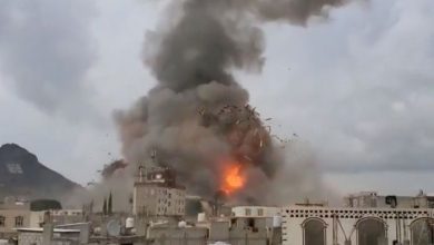 استمرار البحث عن مفقودين تحت أنقاض غارات الاحتلال الإسرائيلي بصنعاء