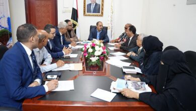 الإرياني يترأس اجتماعاً للجنة التصنيف السياحي بعدن ويقر النتائج النهائية للفنادق