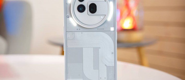 الإعلان عن قدوم Nothing Phone (4a) Pro قريبًا