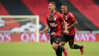 مفاجأة من العيار الثقيل.. حقيقة مفاوضات الزمالك لضم بيسولي! فيديو