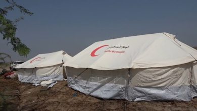 الحديدة.. إنسانية المقاومة الوطنية تُغيث أسرًا نازحة متضررة من حريق في بيت مغاري بحيس