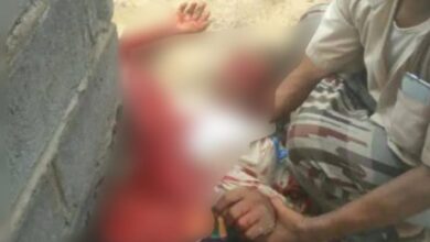 الحديدة.. رصاص الحوثي ينهي رحلة أب نازح كان يبحث عن دفء لأطفاله