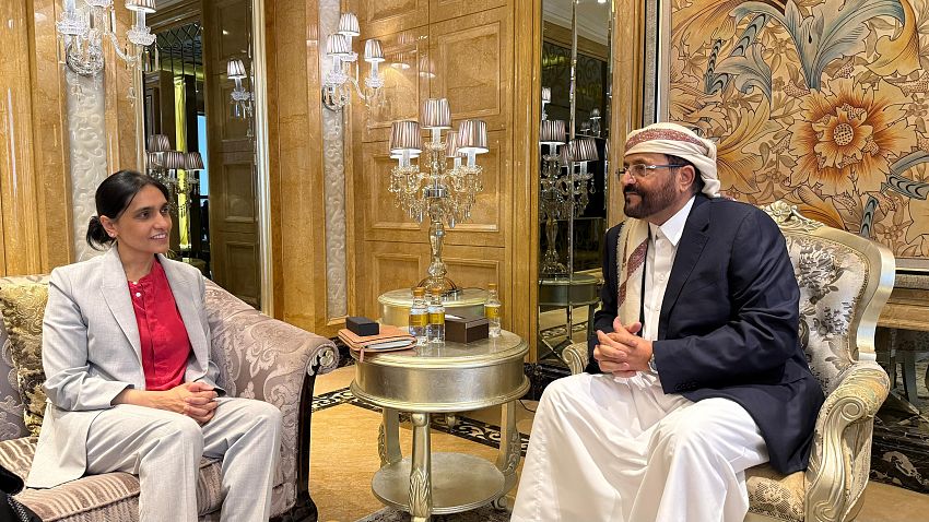 العرادة يبحث مع سفير المملكة المتحدة التحديات الراهنة وتعزيز الدعم الدولي