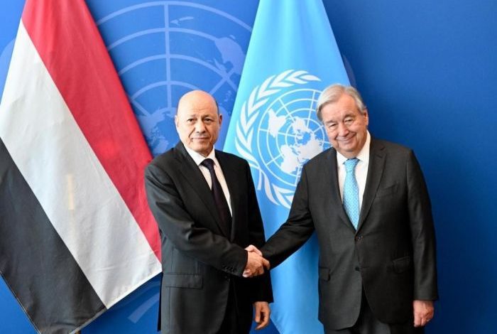 العليمي يبحث مع غوتيريش وفليتشر مستجدات الوضع الإنساني في اليمن وإجراءات حماية موظفي الإغاثة