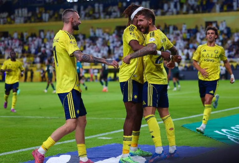 إينيجو مارتينيز لاعب النصر