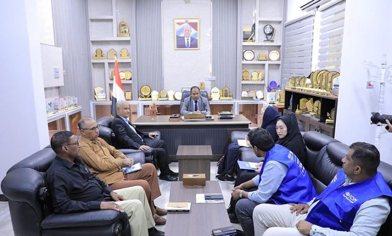 الوكيل العامري يشيد بتدخلات منظمة الهجرة الدولية في مديريات وادي حضرموت والصحراء