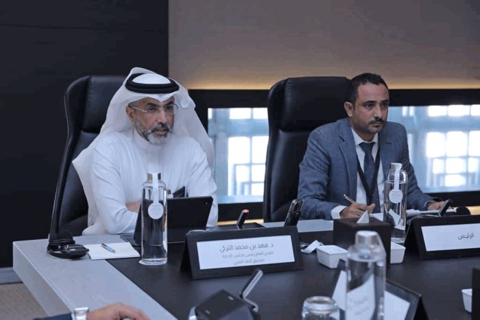 اليمن يترأس اجتماع لجنة نُظم الدفع العربية في أبوظبي