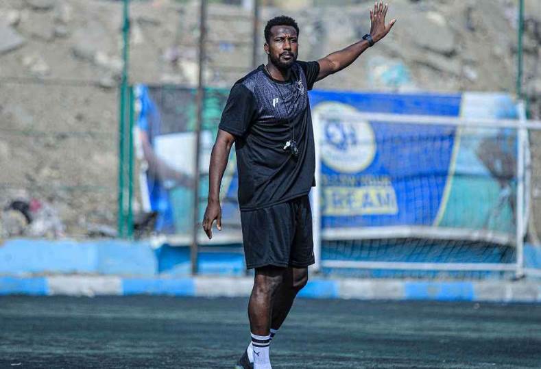 علي غزال