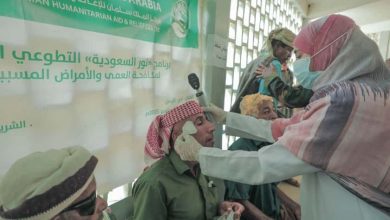 تدشين مخيم طبي جراحي للعيون بمديرية طور الباحة في بلحج