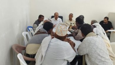 تعز.. محلي ذو باب المندب يناقش سبل دعم العملية التعليمية وإحياء ذكرى ثورة 26 سبتمبر