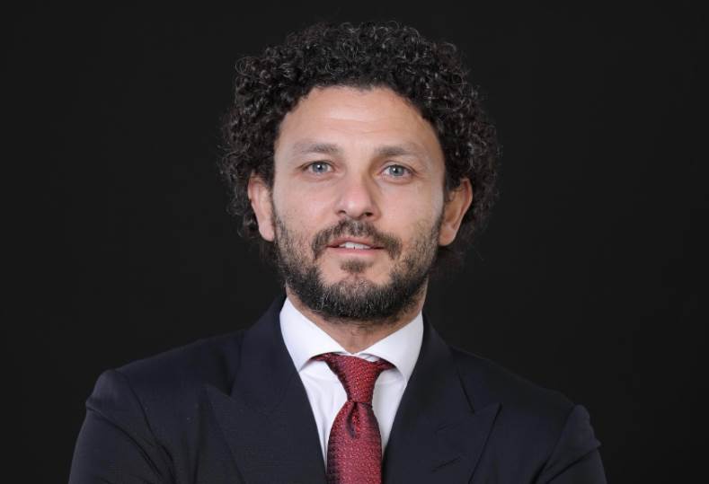 حسام غالي