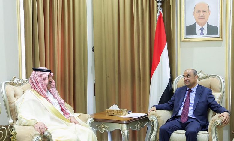 رئيس الوزراء يستقبل سفير المملكة العربية السعودية