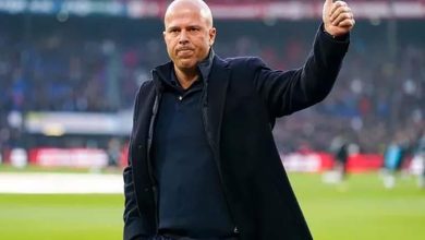 سلوت ينتقد إيكيتيكي بعد طرده أمام ساوثهامبتون: “تصرف غبي”