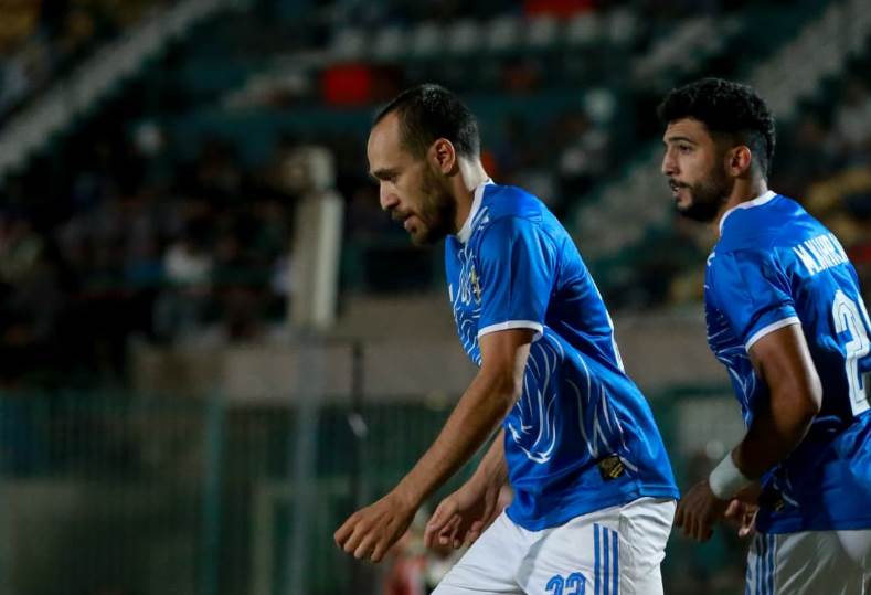 طلائع الجيش أمام المقاولون العرب