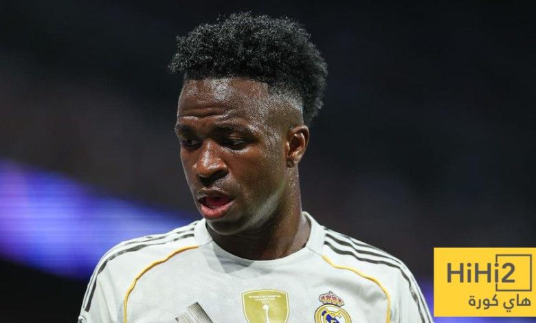 فينيسيوس يفقد مكانه.. اللوم لا يقع على مبابي