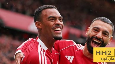 ليفربول يحسم الشوط الأول بهدفين أمام ايفرتون