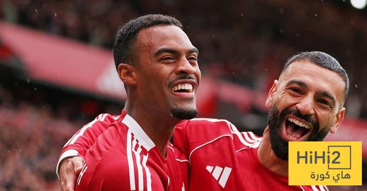 ليفربول يحسم الشوط الأول بهدفين أمام ايفرتون