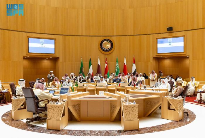 مجلس التعاون الخليجي يشيد بضبط المقاومة الوطنية شحنة أسلحة إيرانية كانت في طريقها للحوثي