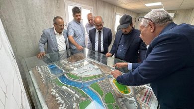 محافظ حضرموت يطلع على مستوى التنفيذ في مشروع خور المكلا (المرحلة الثانية)