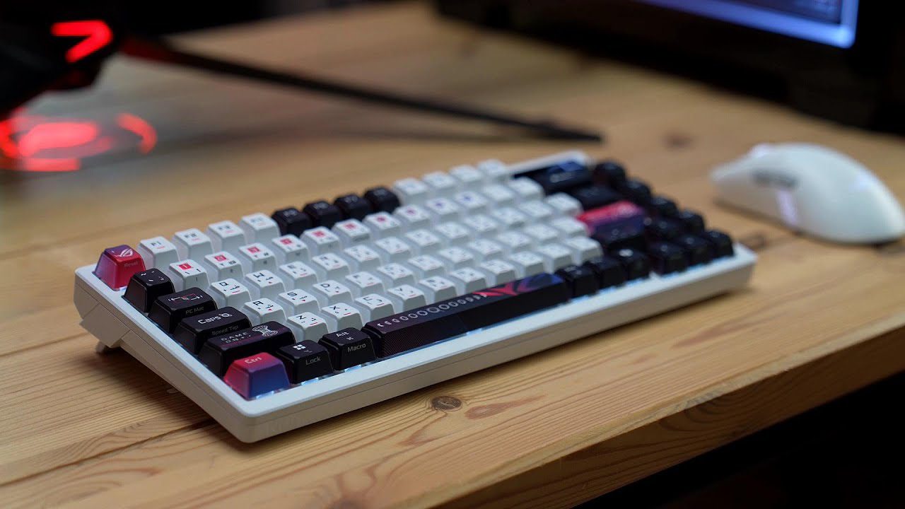 مراجعة Asus ROG Azoth X: لوحة المفاتيح اللي كسرت قواعد التصميم!
