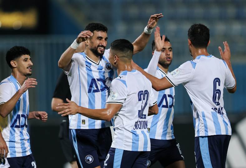 بيراميدز