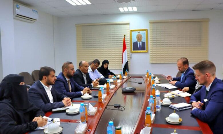 نائب وزير الصناعة يستعرض مع مستشاري الأمم المتحدة جهود الوزارة في الإصلاحات الاقتصادية