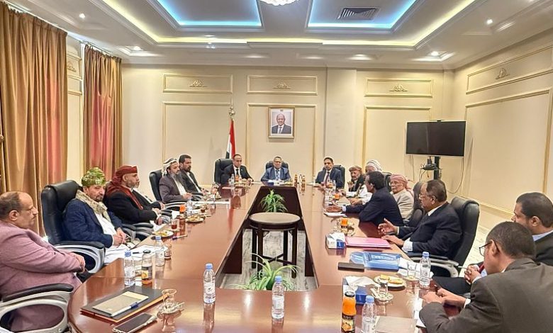 هيئة رئاسة مجلس الشورى تؤكد على تعزيز وحدة الصف الوطني والقضاء على الانقلاب الحوثي
