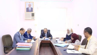 وزير التعليم العالي يترأس اجتماعاً للجنة مراجعة البرامج والكليات في الجامعات