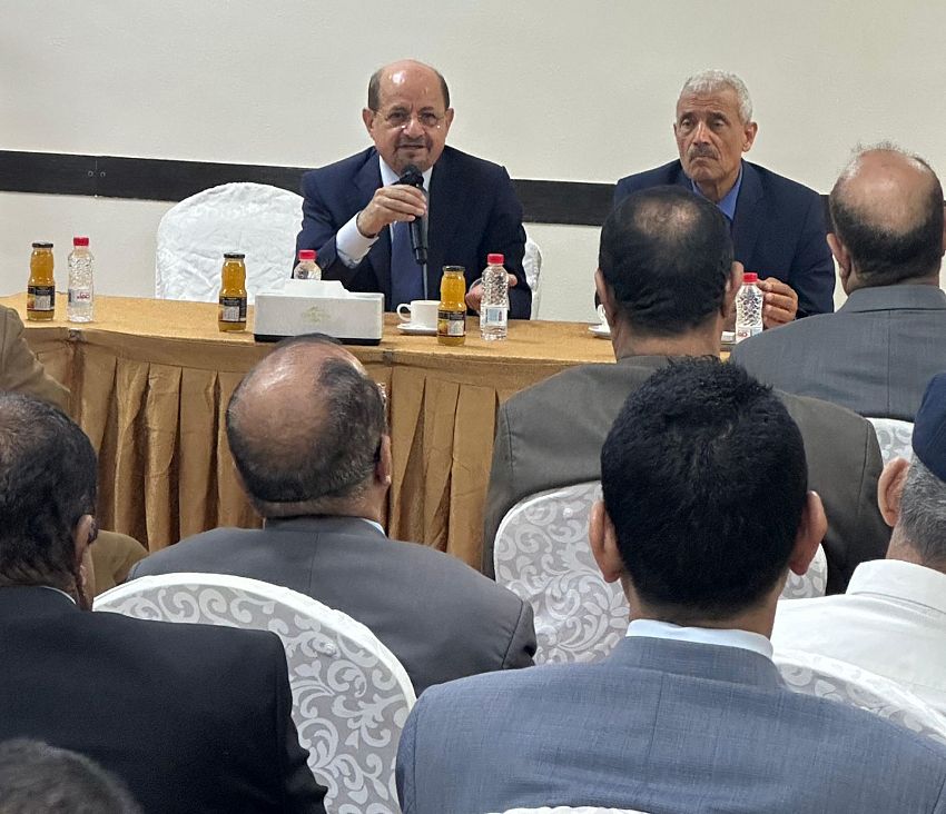 وزير الخارجية يؤكد على أهمية استمرار التنسيق بين المؤسستين العسكرية والأمنية والجبهة الدبلوماسية